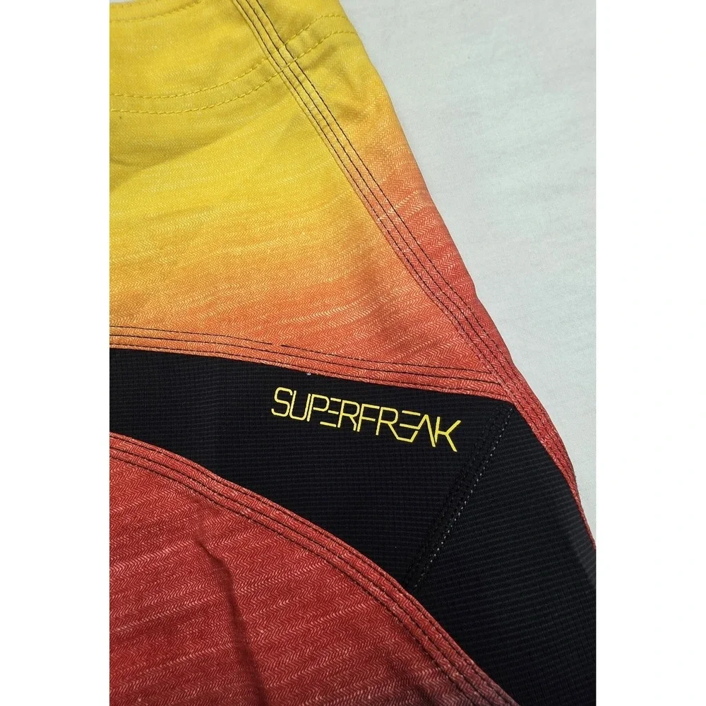 O'Neill Superfreak Multicolored Board Shorts Men's Size 34